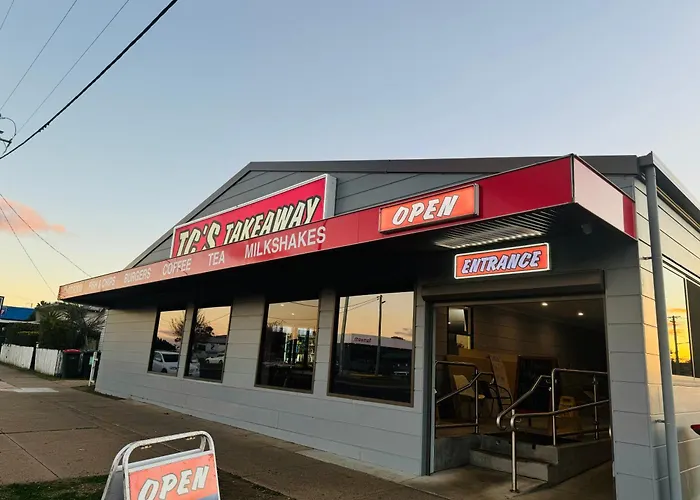 Town And Country Motor Inn